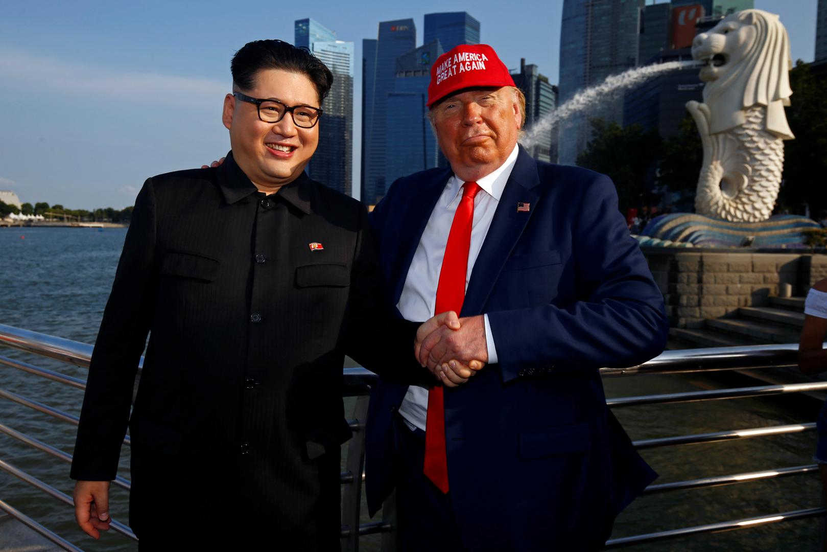 Dvojnici Kim Jong-una i Donalda Trumpa još su prošli tjedan stigli u Singapur gdje su uveseljavali prolaznike