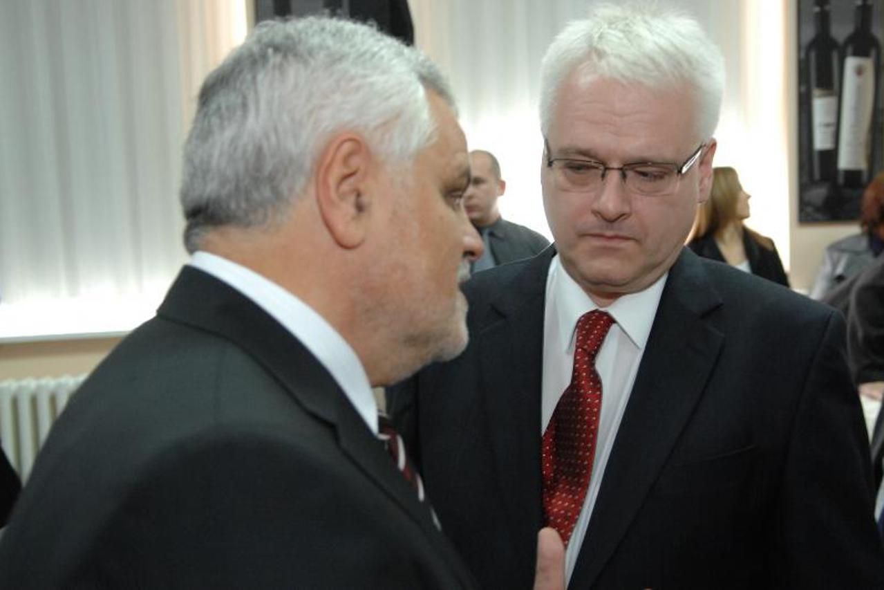 vojislav stanimirović,ivo josipović