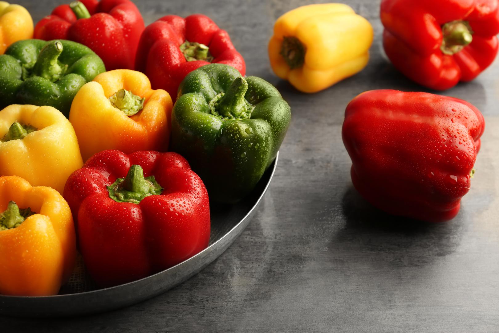 Paprike: S 92% vode, paprika je odlična ljetna namirnica. 