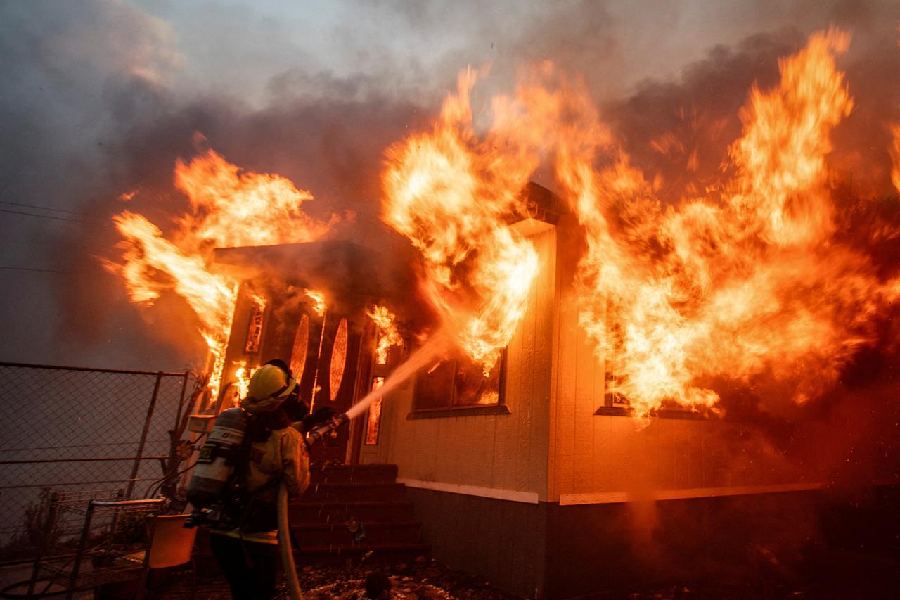 The Wider Image: 'The worst I've seen:' Reuters visuals journalists on the LA wildfires