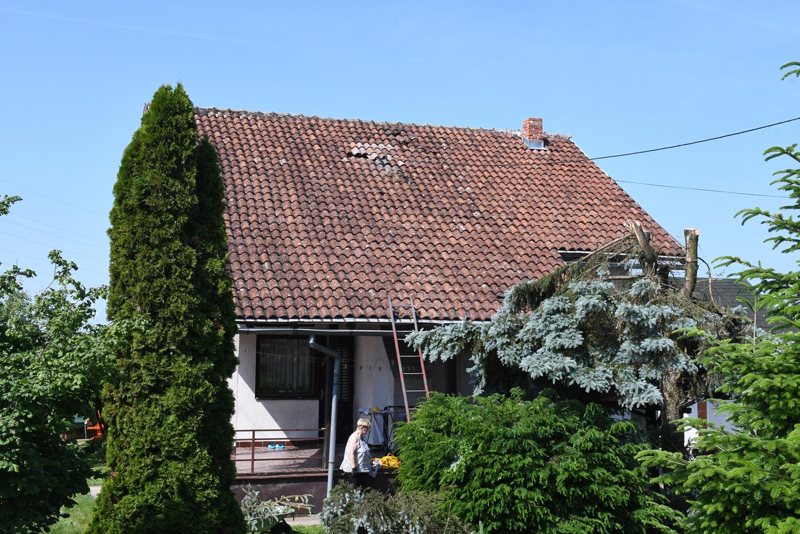 26.05.2022., Sela, Greda - Posljedice jucerasnjeg nevremena vidljive su na svakom koraku. Photo: Nikola Cutuk/PIXSELL Photo: Nikola Cutuk/PIXSELL