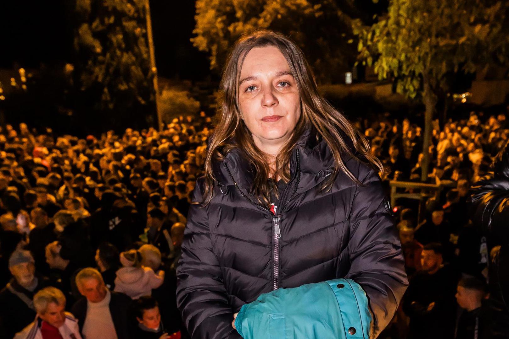 18.11.2023., Split - Mimohod Torcide od pocetka Vukovarske ulice do murala posvecenih Gradu heroju Vukovaru i junacima Domovinskog rata. Zeljka Juric Mitrovic Photo: Zvonimir Barisin/PIXSELL