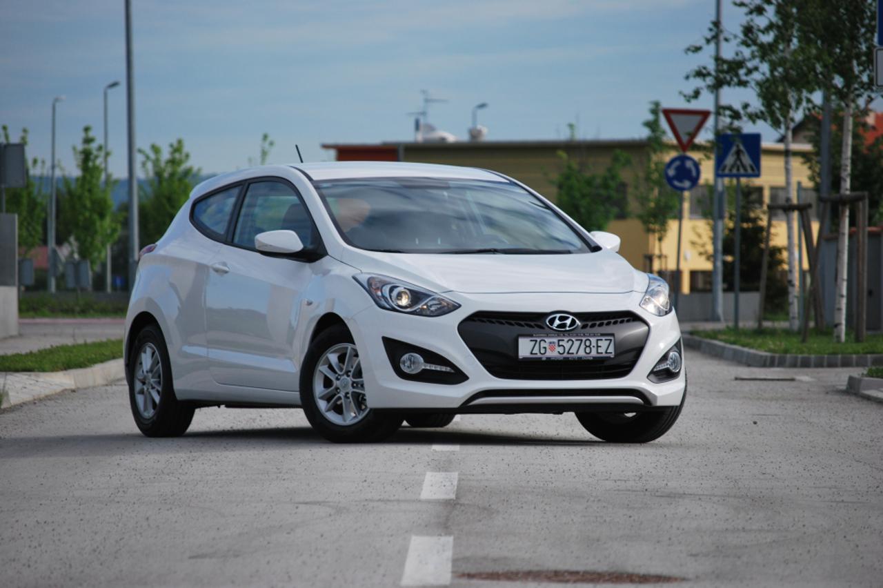 hyundai i30 (1)