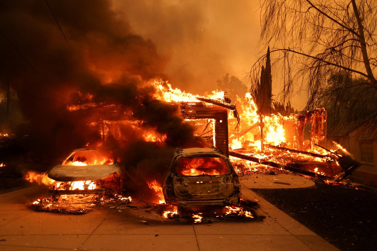 The Wider Image: 'The worst I've seen:' Reuters visuals journalists on the LA wildfires