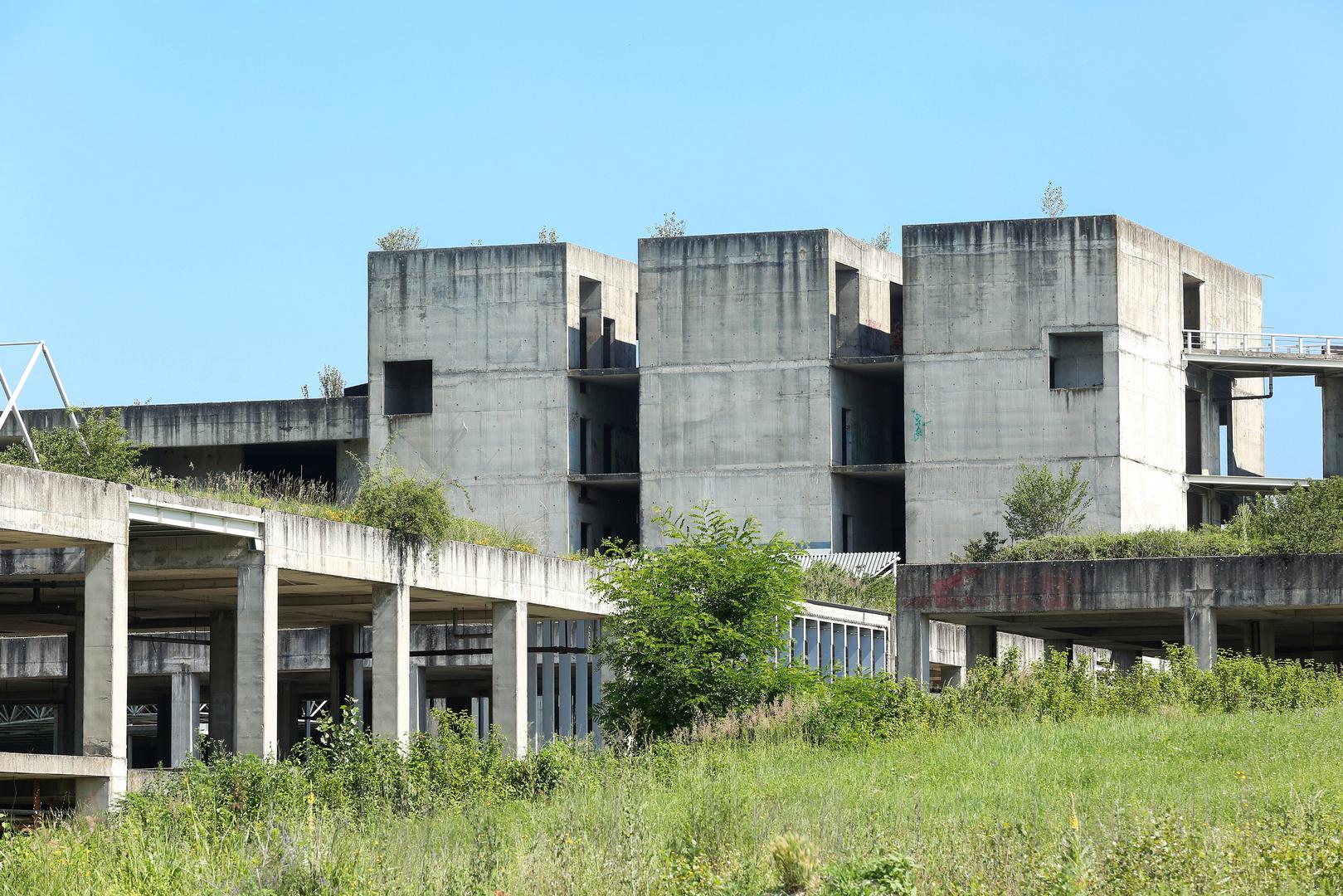 Nagodbom će biti razriješeni svi dugogodišnji imovinsko-pravni odnosi "koji su na određeni način sprečavali sam početak realizacije projekta", dodao je.