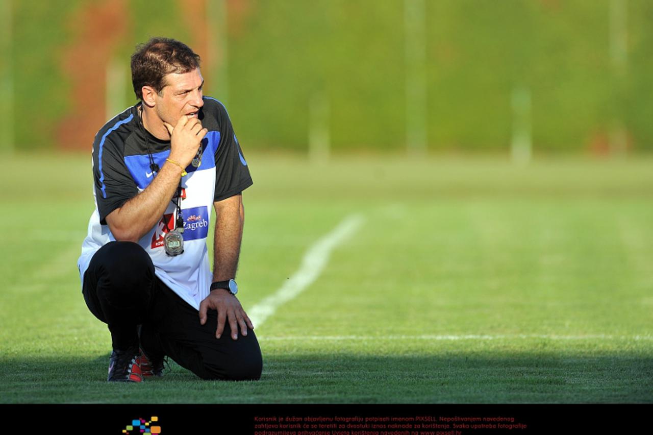 '03.09.2011., Brezice - Trening Hrvatske nogometne reprezentacije pred kvalifikacijsku utakmicu sa Izraelom u Maksimiru. Izbornik Slaven Bilic.  Photo: Goran Stanzl/PIXSELL'