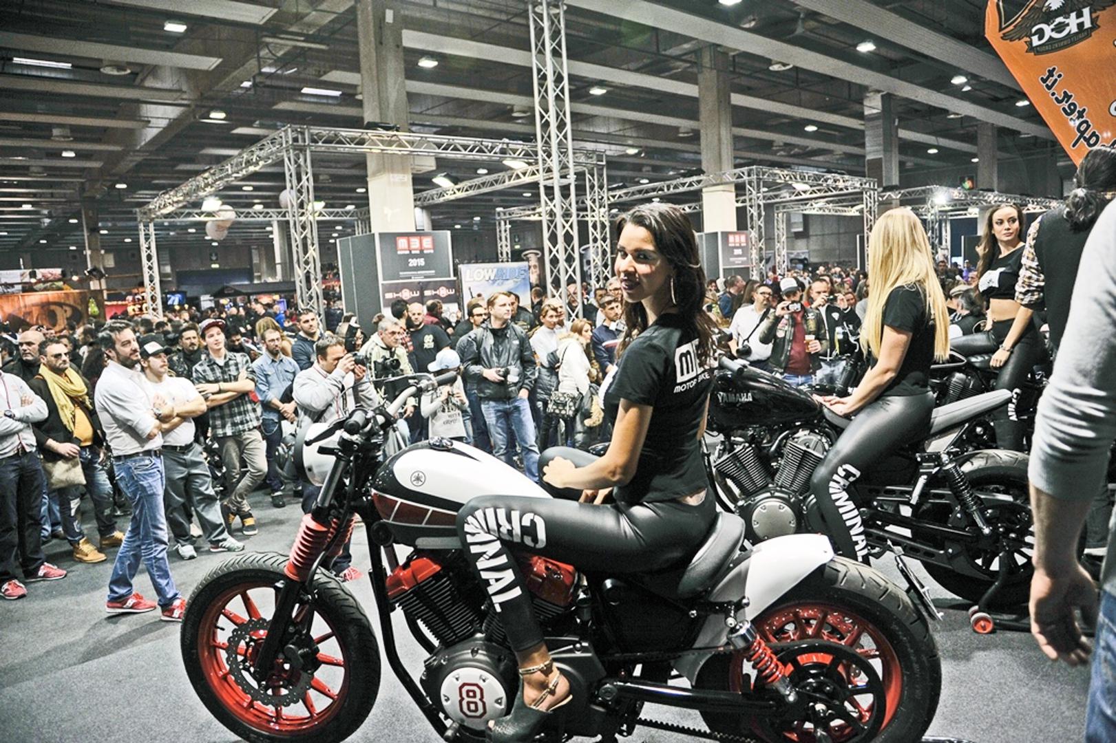 Байк моторс череповец. Байк Моторс. КАСТОМАЙЗЕР одежды. Bike Expo. Euro Bike Expo.