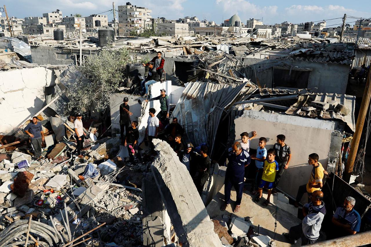 Aftermath of an Israelie strike in Khan Younis