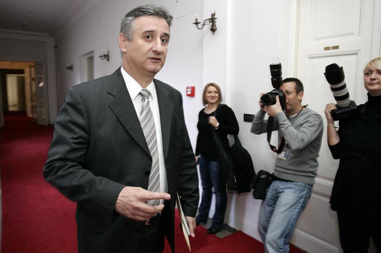 Karamarko u saboru (1)