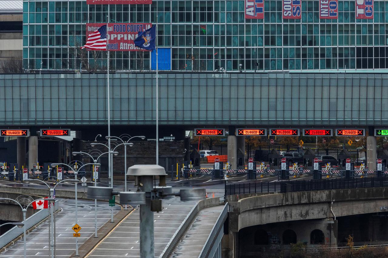 Incident at the Rainbow Bridge border crossing in Niagara Falls