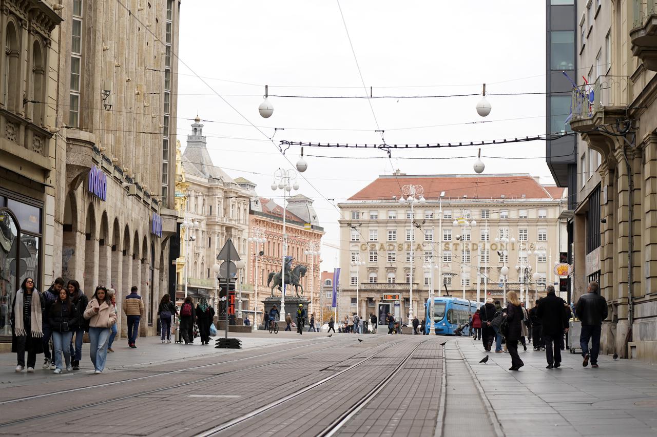 Zagreb: Večeras posebna regulacija prometa zbog Zagrebačkog noćnog cenera