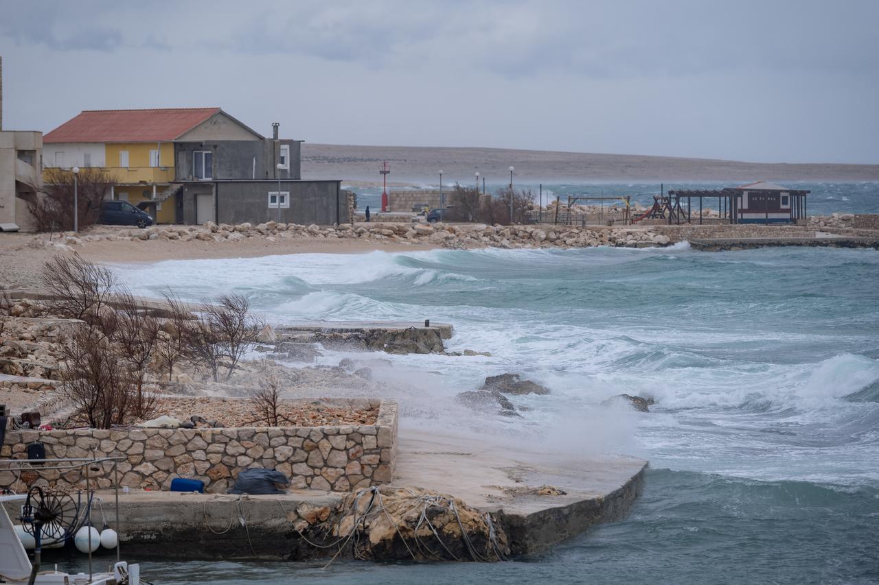 Orkanska bura na širem zadarskom području 