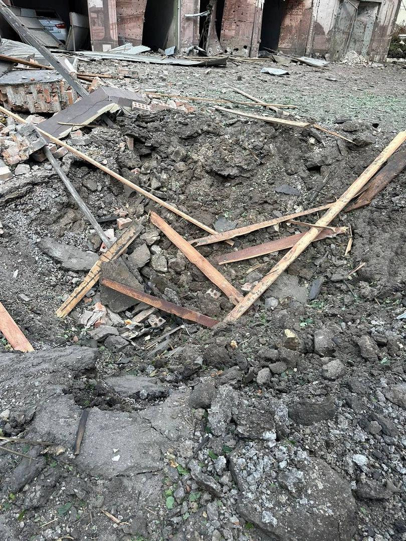 View of the site of the blast in the central of Taganrog, Russia July 28, 2023.  Telegram channel of Vasily Golubev, Governor of the Rostov region/Handout via REUTERS  ATTENTION EDITORS - THIS IMAGE WAS PROVIDED BY A THIRD PARTY. NO RESALES. NO ARCHIVES. MANDATORY CREDIT Photo: VASILY GOLUBEV/REUTERS