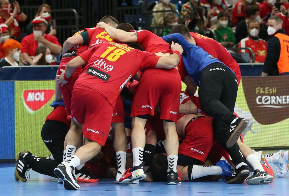 EHF 2022 Men's European Handball Championship - Group A - Montenegro v Slovenia