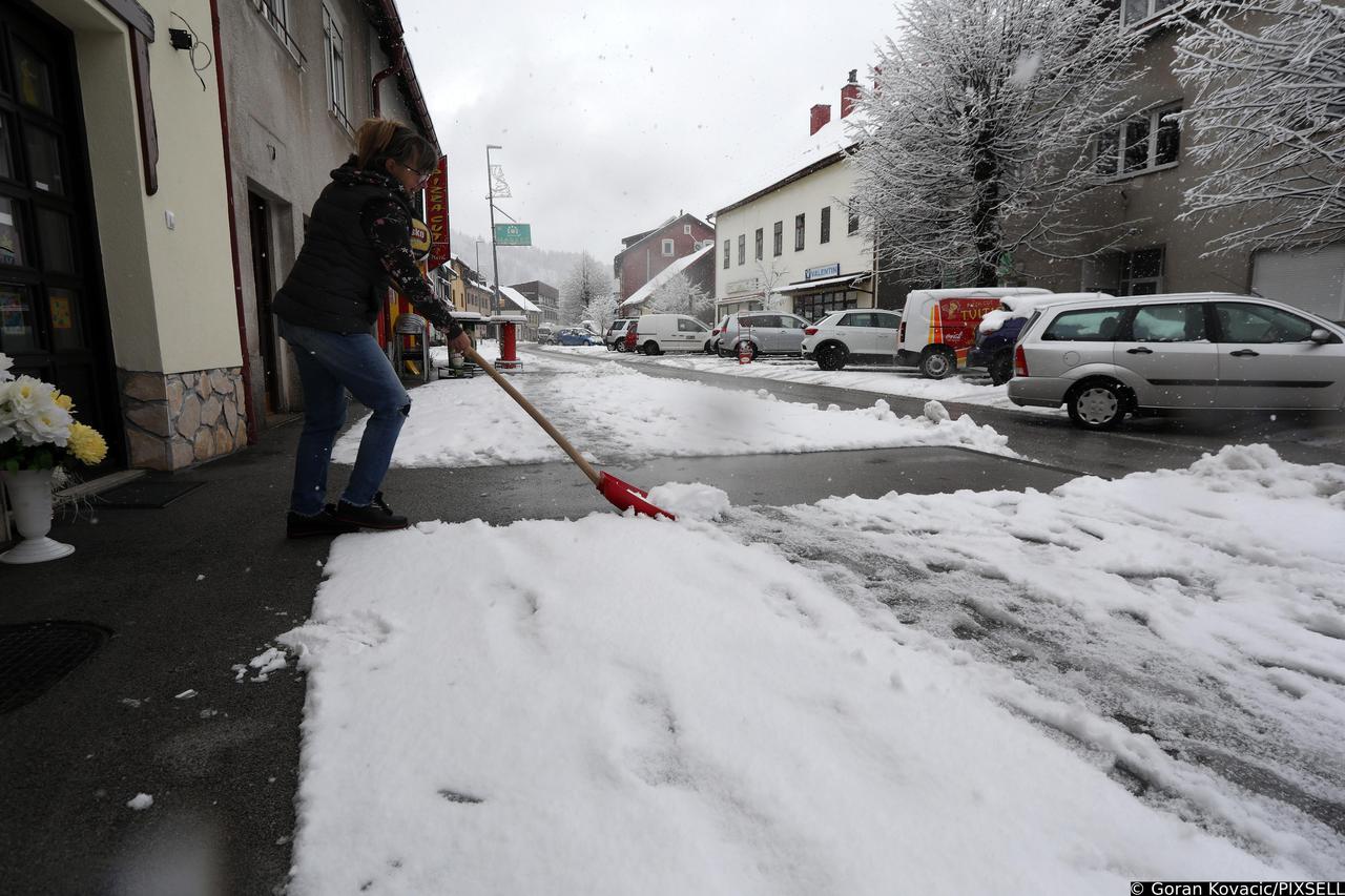 Snježni uvjeti u Gorskom kotaru