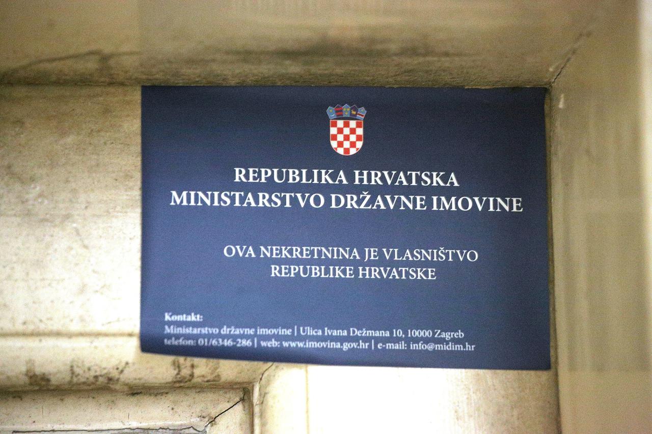 Državni stanovi