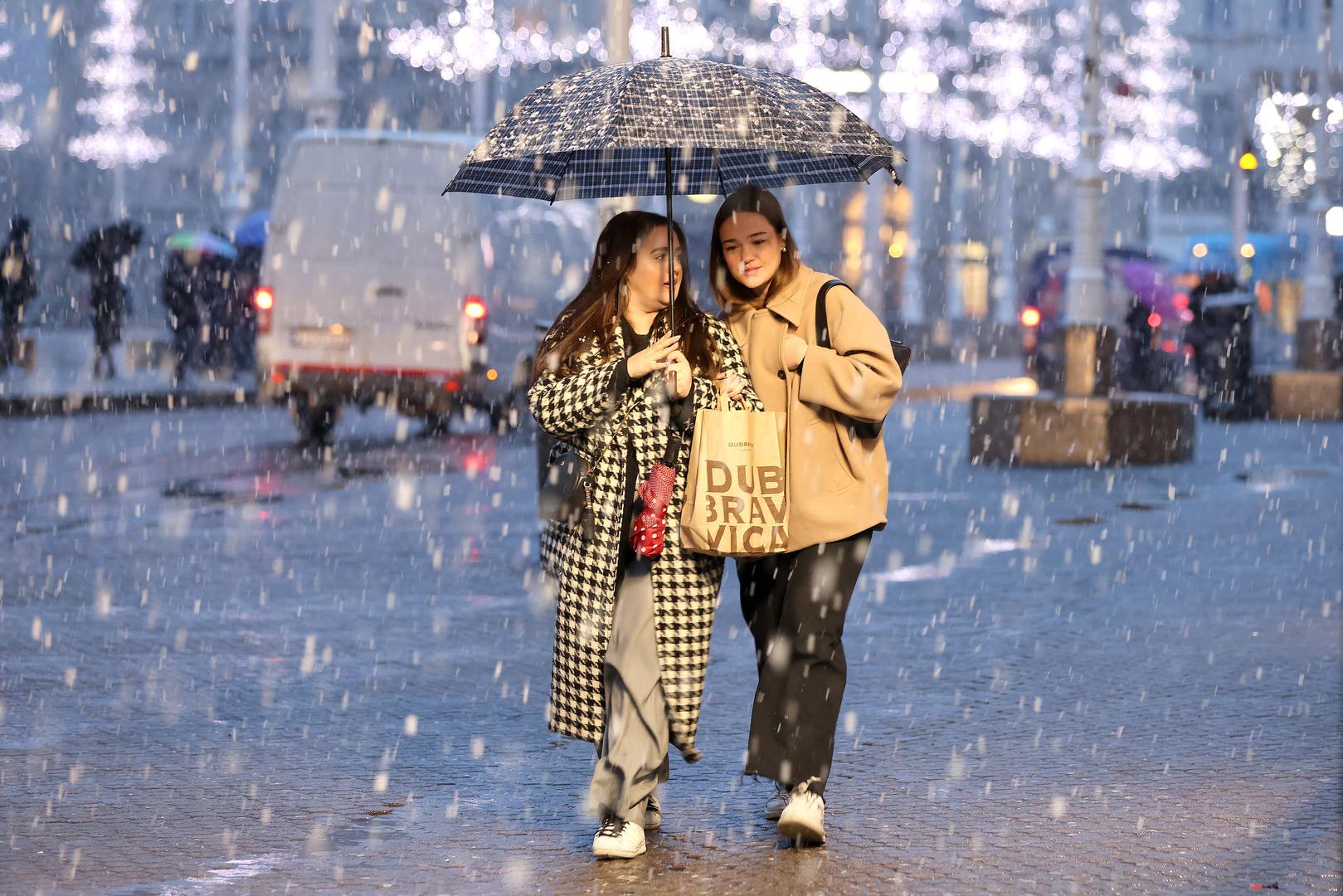 No ostat će hladno. Puhat će i jak vjetar koji će pridonositi osjećaju hladnoće