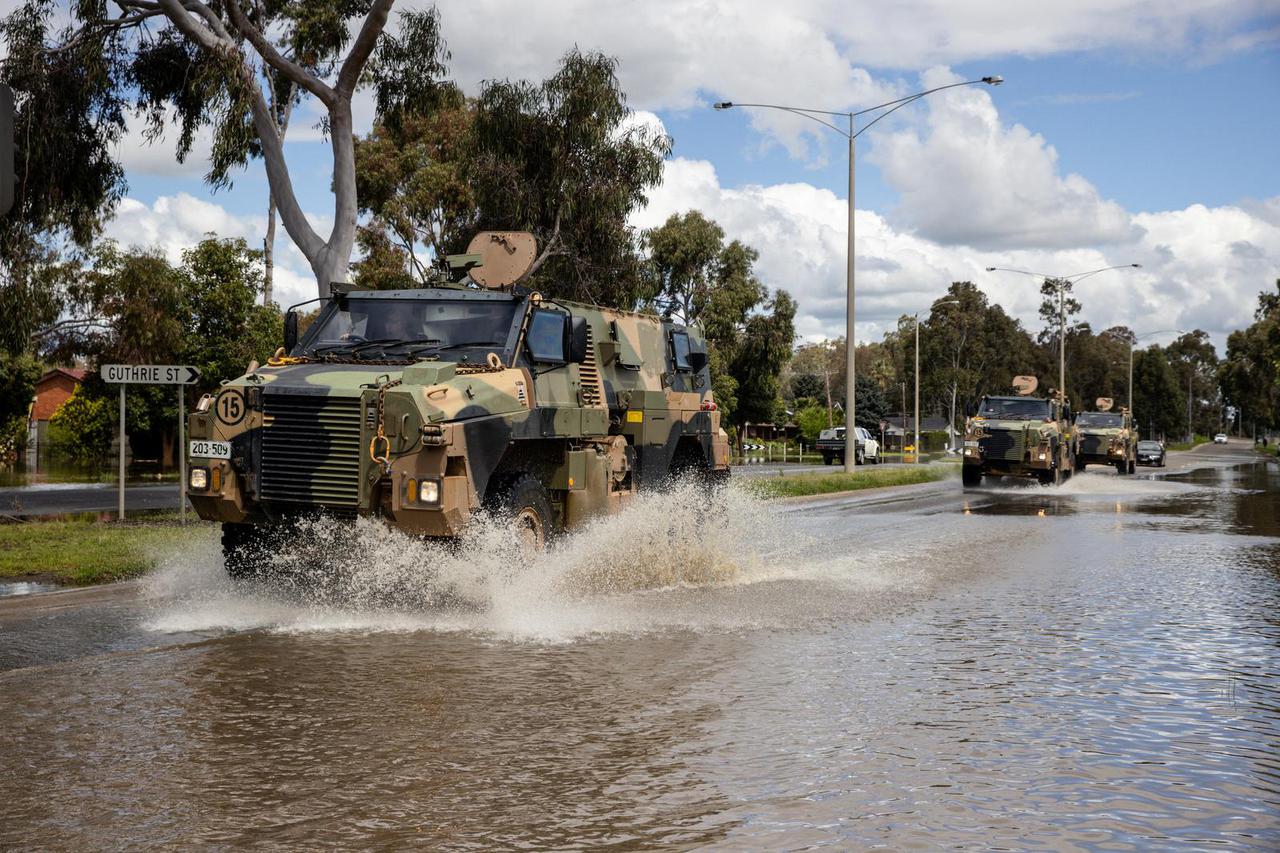 Floodwaters affect Australia's southeast