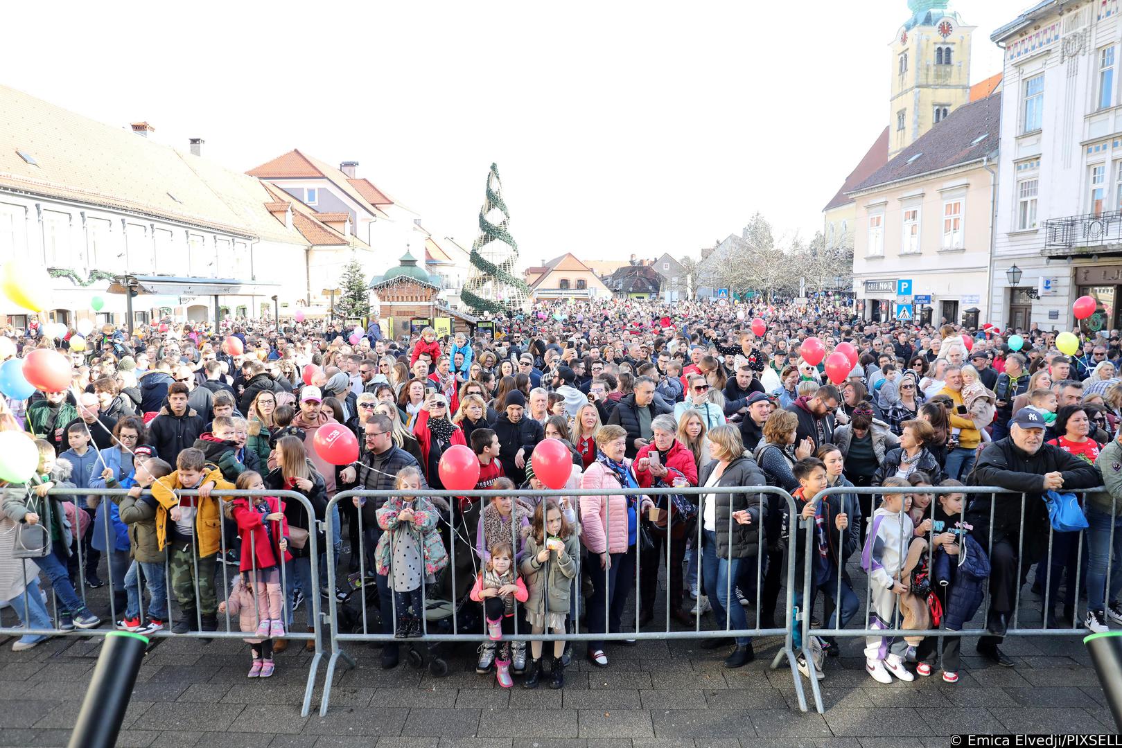 31.12.2022., Samobor - Podnevni docek Nove godine u Samoboru Photo: Emica Elvedji/PIXSELL