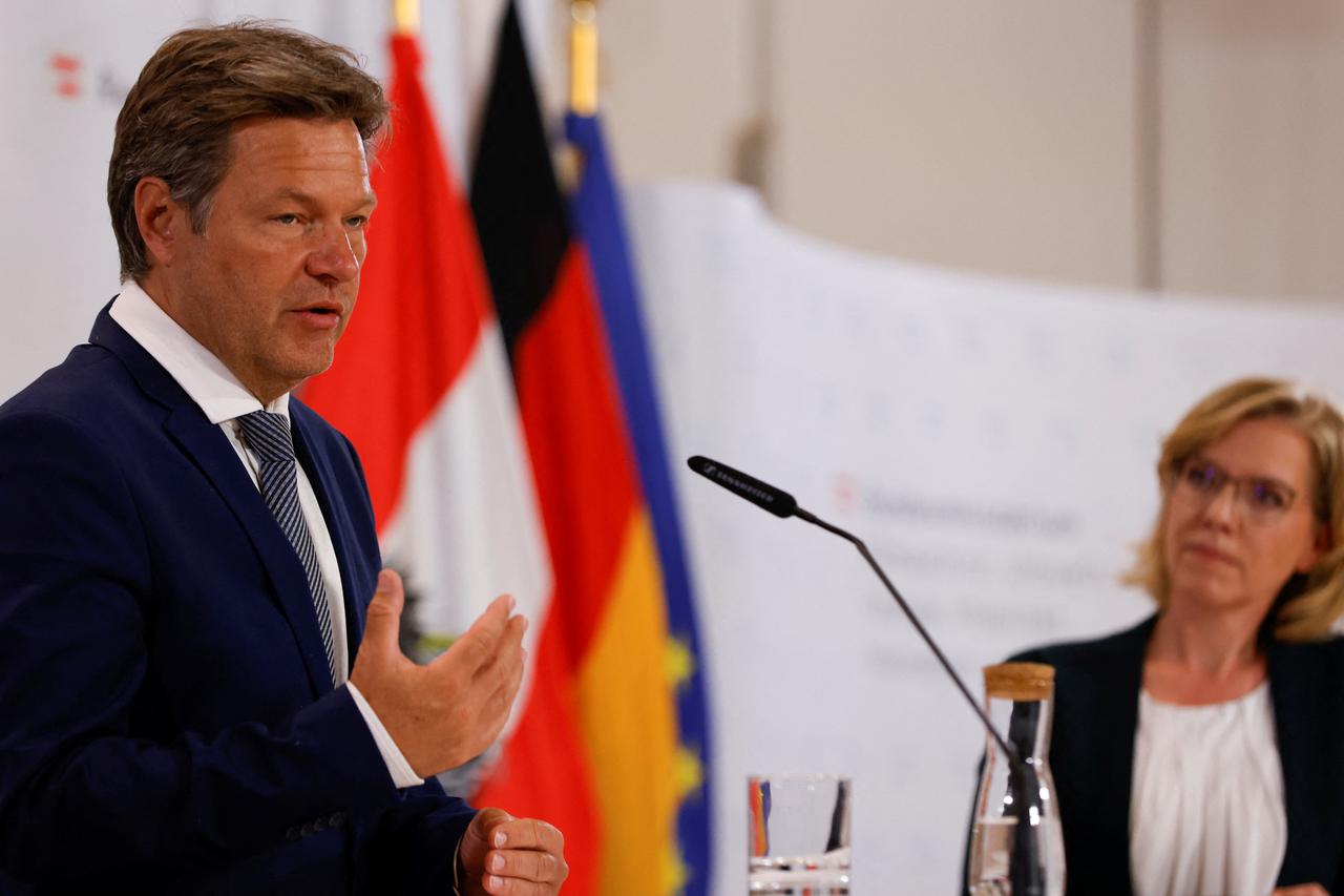 German Vice-Chancellor and Economy Minister Habeck and Austrian Energy Minister Gewessler address a news conference in Vienna