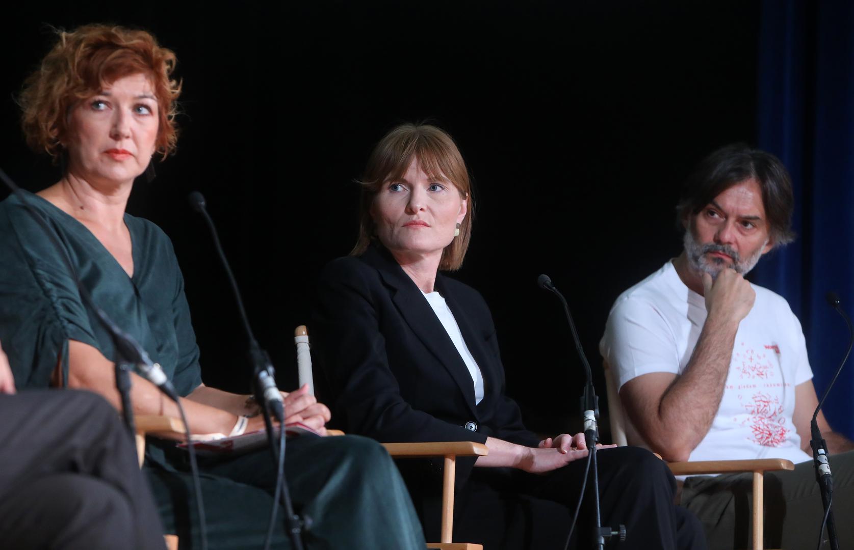 24.09.2022., Rovinj - 15. Weeken Media festival, 
Dvorana Vikendica, panel Smrt cinjenica, panelisti: Marijana Grbesa, Ksenija Kardum, Drazen Klaric i Ognian Zlatev, moderator Tihomir Ladisic.
 Photo: Kristina Stedul Fabac/PIXSELL