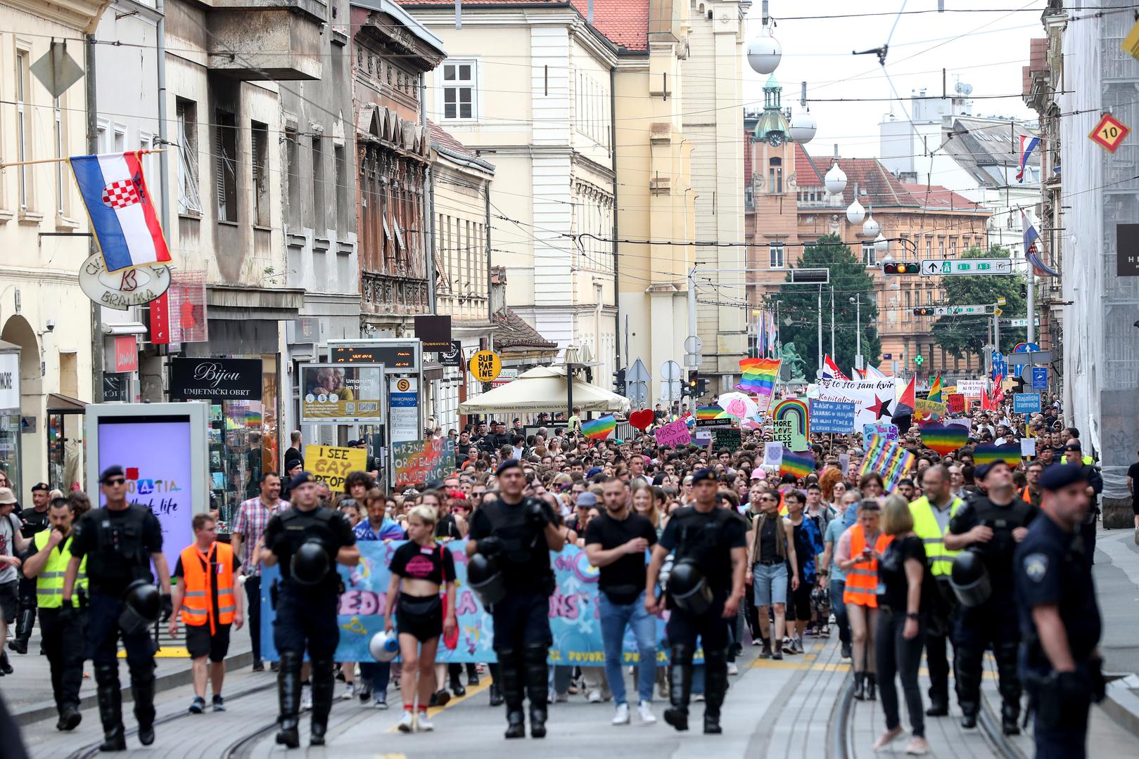 10.06.2022., Zagreb - 22. Povorka ponosa LGBTIQ+ zajednice, osoba i duginih obitelji Zagreb Pridea ove se godine odrzava pod sloganom "Zajedno za trans prava!". Photo: Matija Habljak/PIXSELL