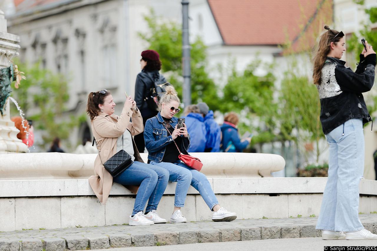 Zagreb: Blagdansko jutro uz zagrebačku katedralu