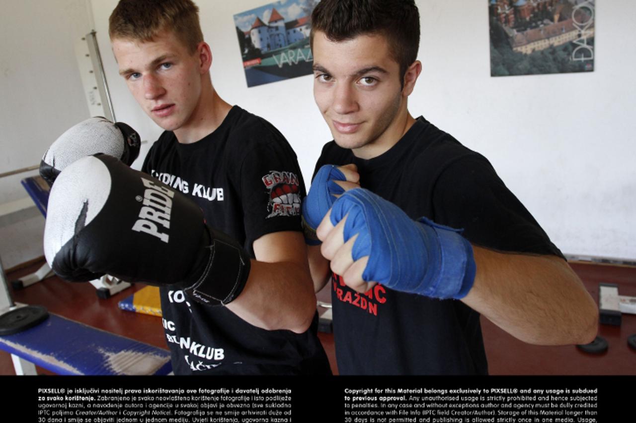 '04.07.2013., Cakovec - Mladi kickboxeri Luka Vrbanec (lijevo) i Vilson Kuqi (desno), svjetski su prvaci u svojim kategorijama. Photo: Vjeran Zganec-Rogulja/PIXSELL'