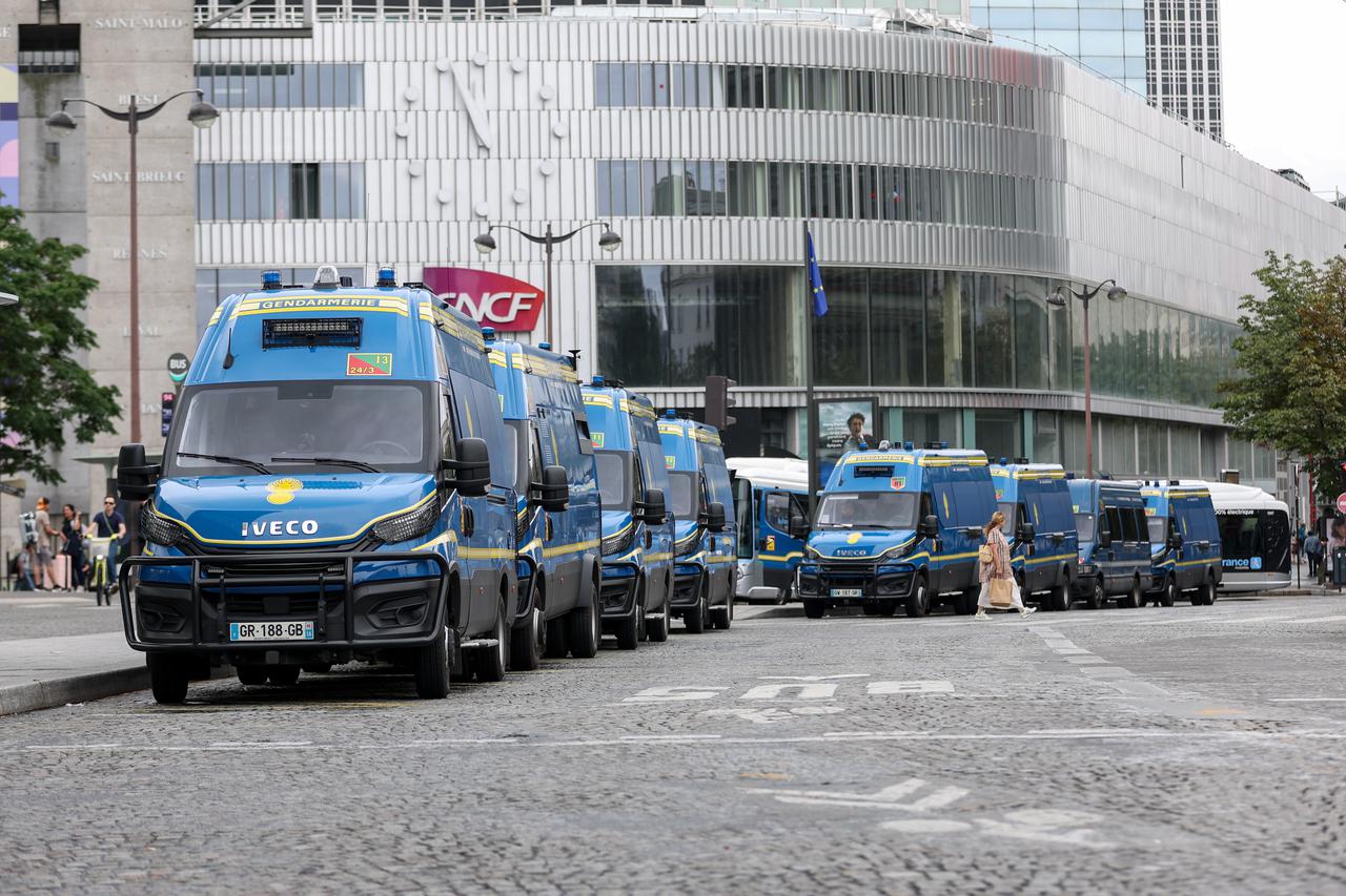 Arsonists attack French railways ahead of Paris 2024 Olympics opening ceremony