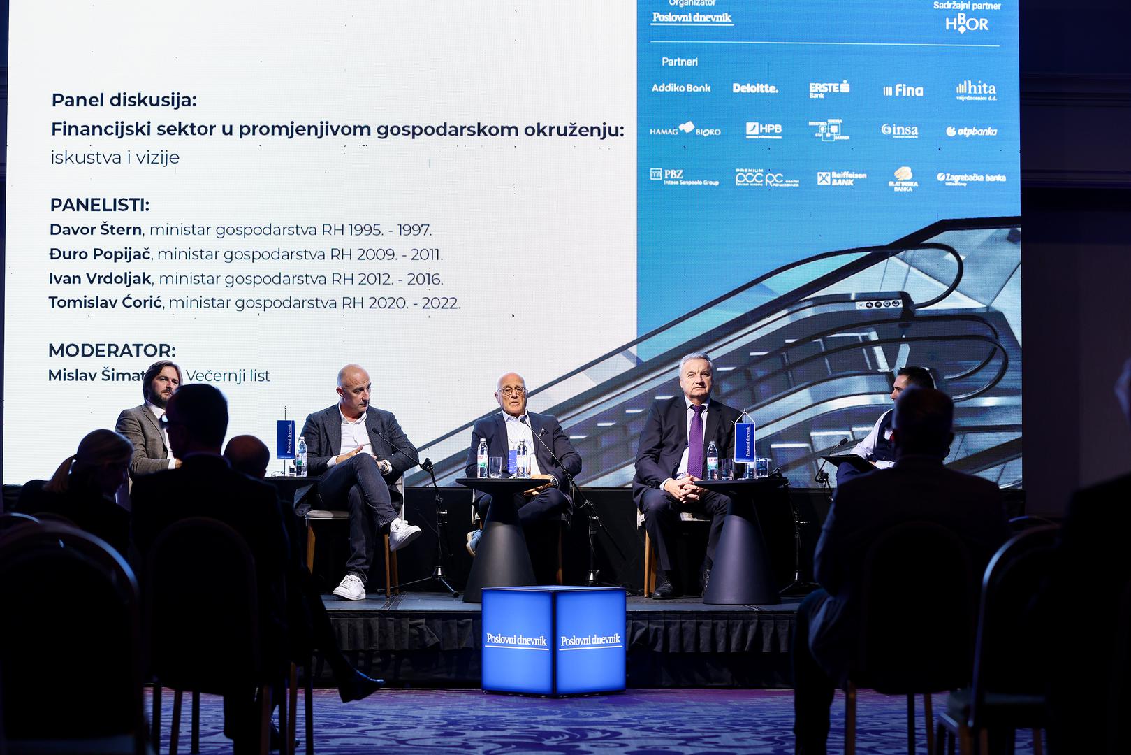 04.11.2024., Zagreb - Konferencija Poslovnog dnevnika: Zagreb financijski forum 2024. u hotelu Sheraton. Panel diskusija: Financijski sektor u promjenjivom gospodarskom okruzenju: iskustva i vizije. Duro Popijac, Davor Stern, Ivan Vrdoljak, Tomislav Coric. Photo: Matija Habljak/PIXSELL