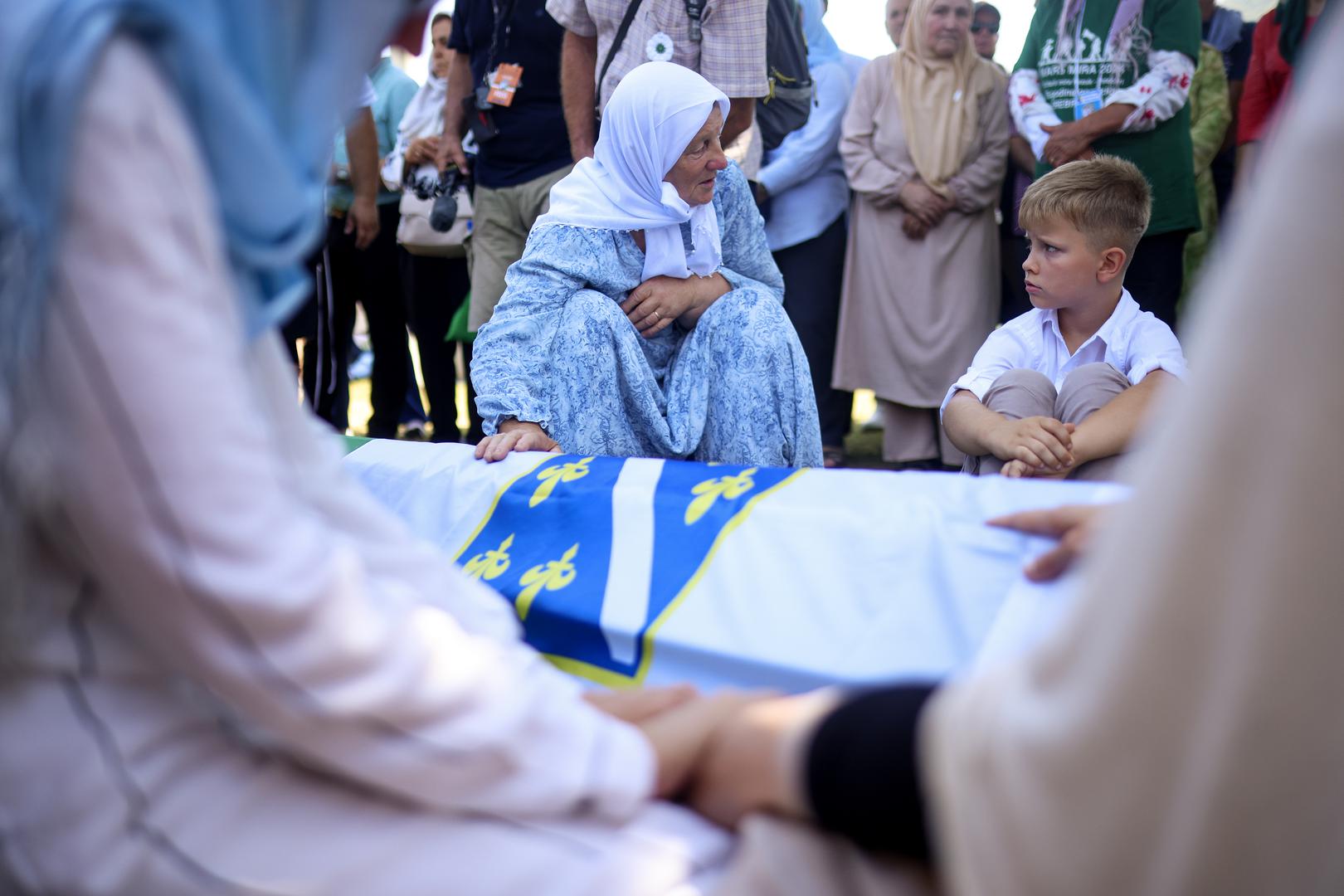 11.07.2024., Potocari, Bosna i Hercegovina - U Memorijalnom centru Srebrenica-Potocari obiljezena 29. godisnjica genocida nad Bosnjacima "Sigurne zone UN-a" Srebrenica, te je klanjana dzenaza i obavljen ukop za 14 nevinih zrtava genocida u Srebrenici. Photo: Armin Durgut/PIXSELL