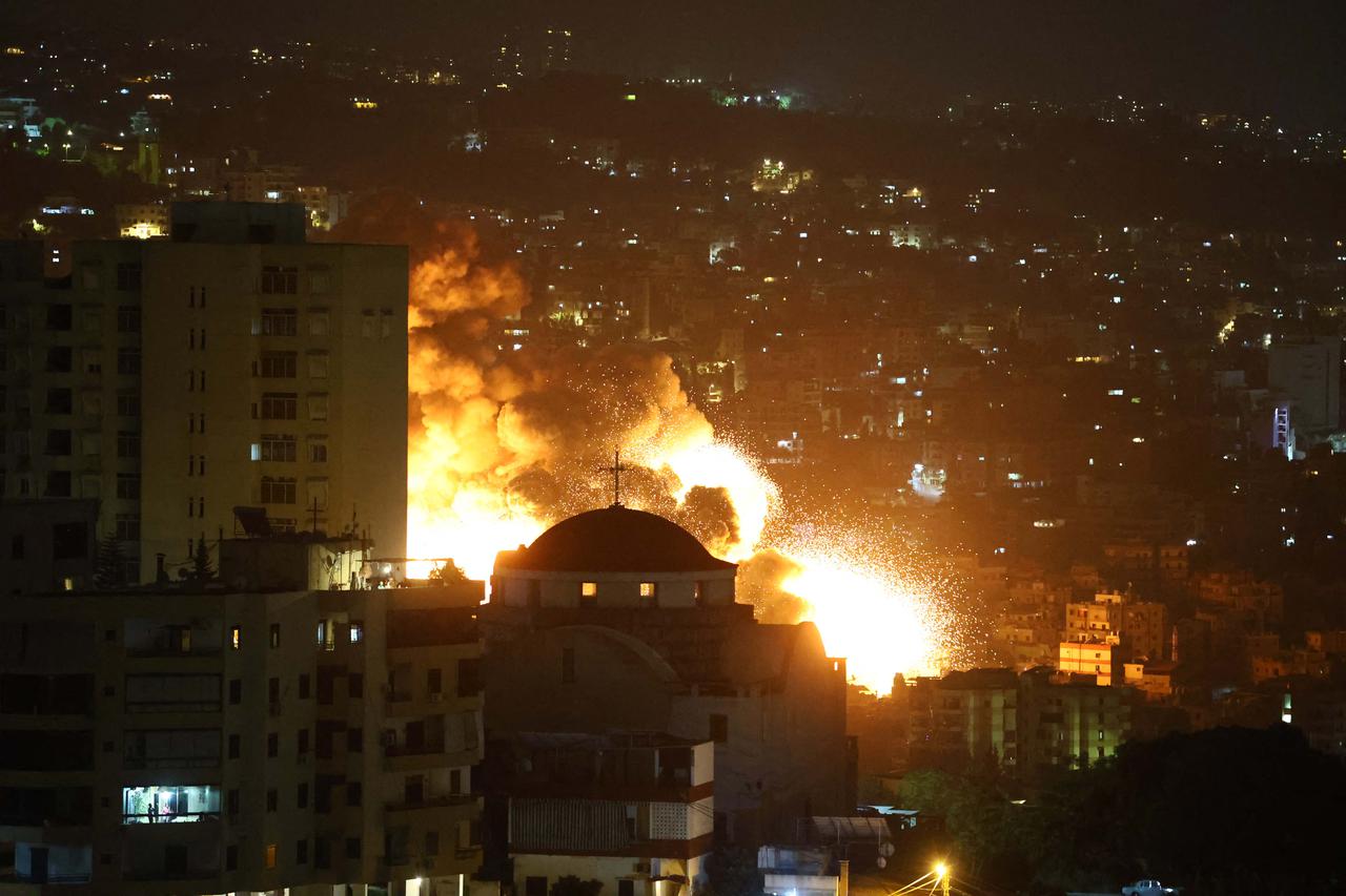 Eksplozije u Dahiyehu dok Izrael napada Beirut