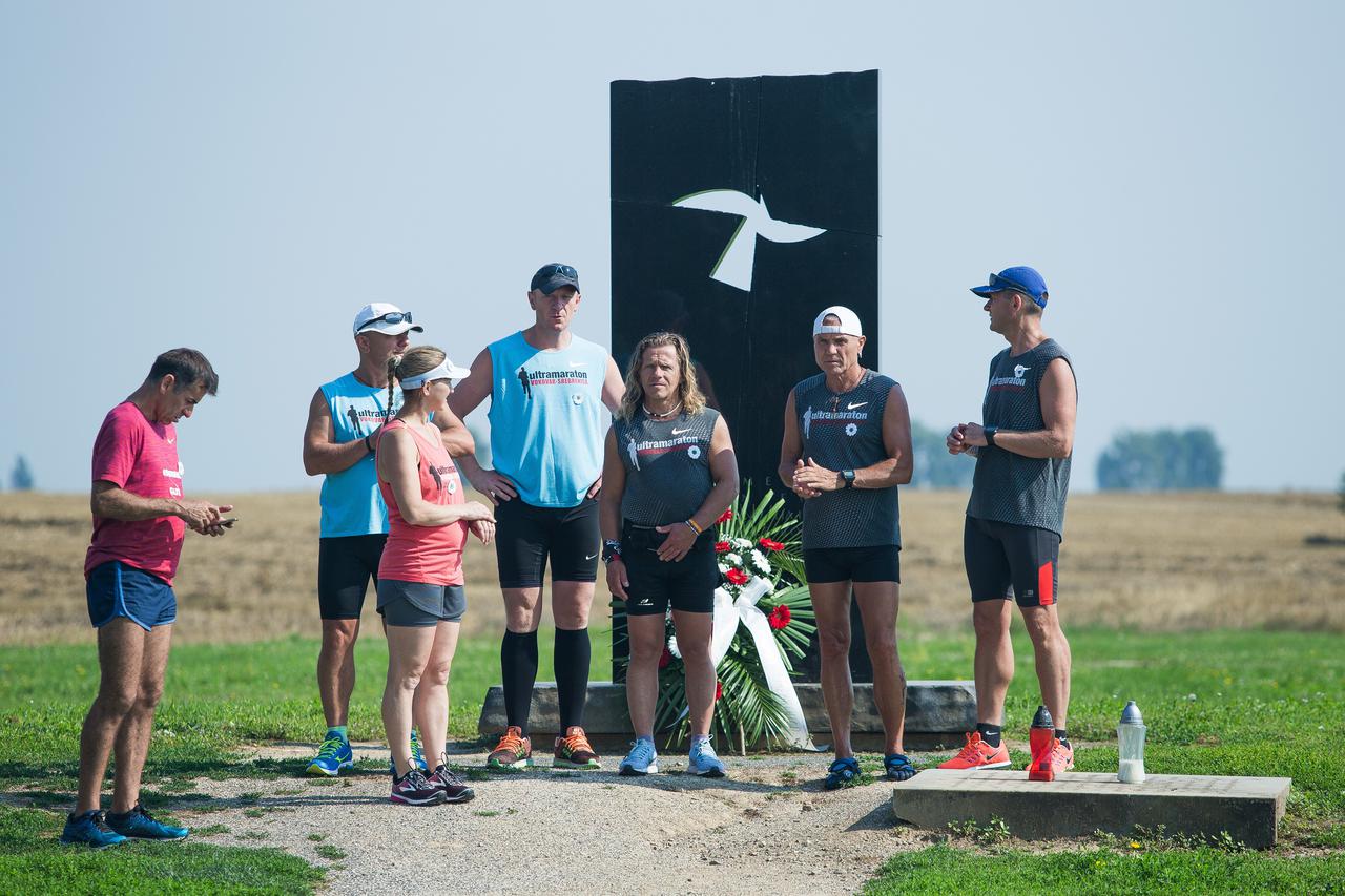 Start VII. ultramaratona Vukovar - Srebrenica