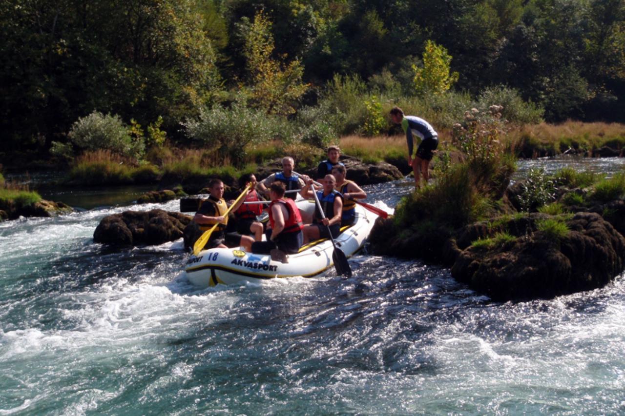 'bih...bihac...24.09.2009...rijeka una'