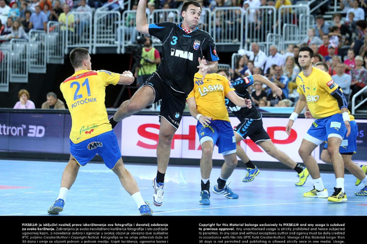 '21.09.2013., Arena Zagreb, Zagreb - Rukometna Liga prvaka, CO Zagreb - Celje Pivovarna Lasko. Marino Maric.  Photo: Goran Stanzl/PIXSELL'