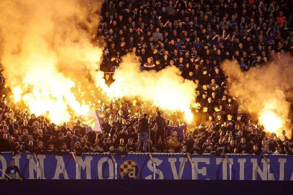 Zagreb: UEFA Liga prvaka,, bakljada Bad Blue Boysa