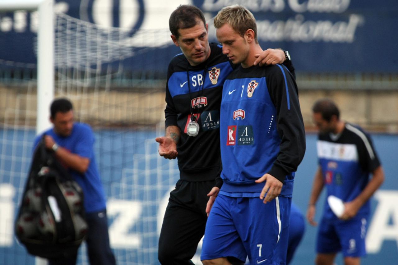 '05.09.2010.,Zagreb - Trening hrvatske nogometne reprzentacije na maksimirskom stadionu. Slaven Bilic i Ivan Rakitic. Photo: Jurica Galoic/PIXSELL'