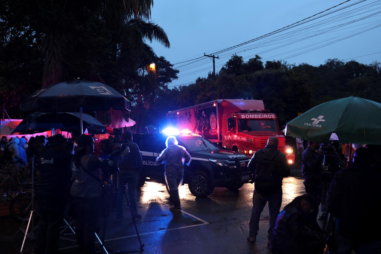 Guverner države São Paulo, Tarcísio Gomes de Freitas, proglasio je trodnevnu žalost.

