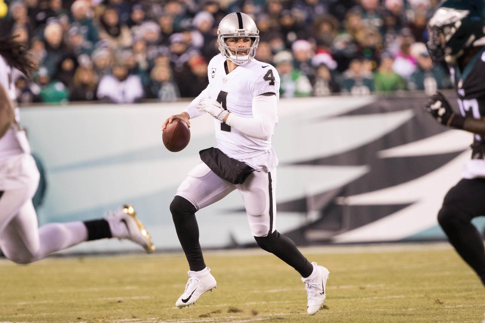 Zvijezda NFL-a Derek Dallas Carr prosječnu hrvatsku plaću zaradi za dva sata i 24 minute