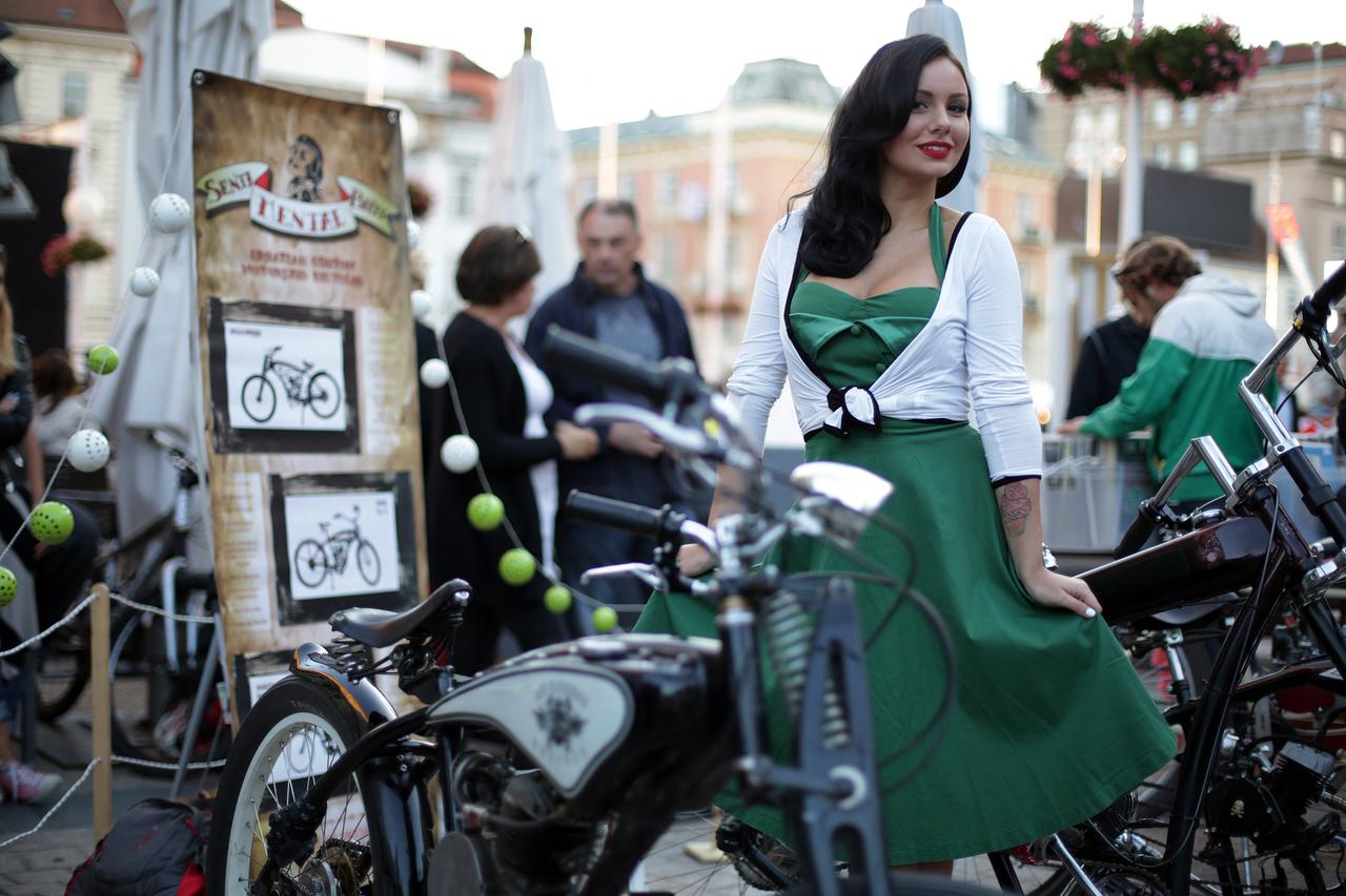 07.09.2015., Zagreb - U Cesarcevoj ulici otvoren je Vintage Zagreb festival. Photo: Borna Filic/PIXSELL