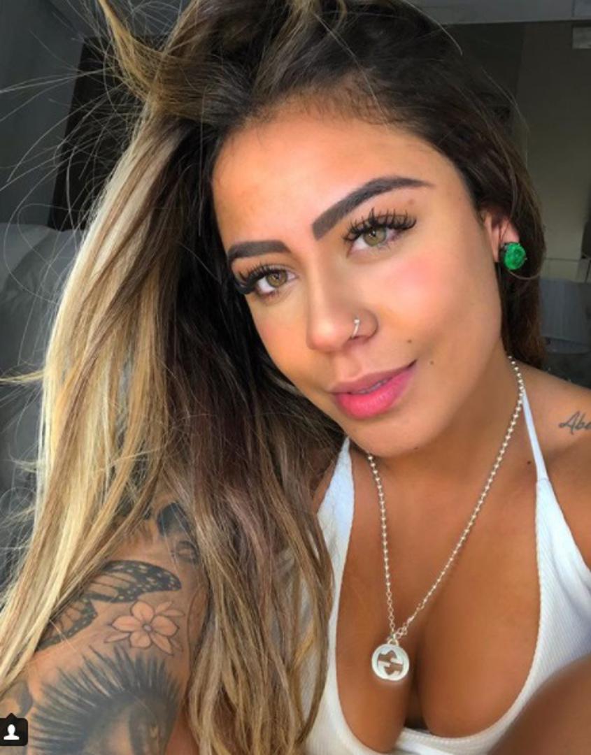 Rafaella je, inače, manekenka s 3,7 milijuna pratitelja na Instagramu, a nagađa se da je prezime Da Silva Santos promijenila u Beckran prema svom idolu Davidu Beckhamu.