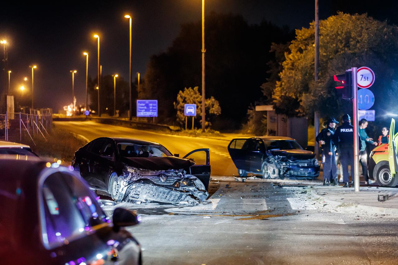 Solin - Teska prometna nesreca na solinskoj Sirini. 