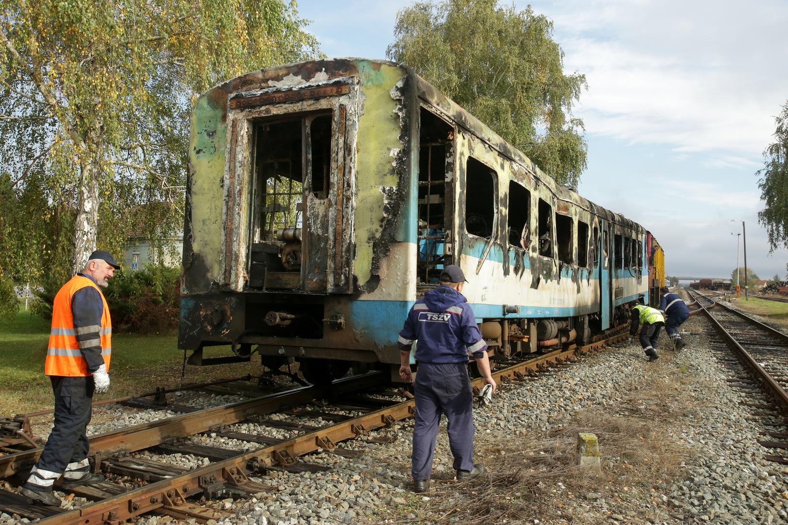 17.10.2020., Nasice - Sinoc oko 21 sat zapalio se putnicki vlak na relaciji Osijek - Virovitica. Nastradalih nema a ocevid je u tjeku. 
Photo: Dubravka Petric/PIXSELL