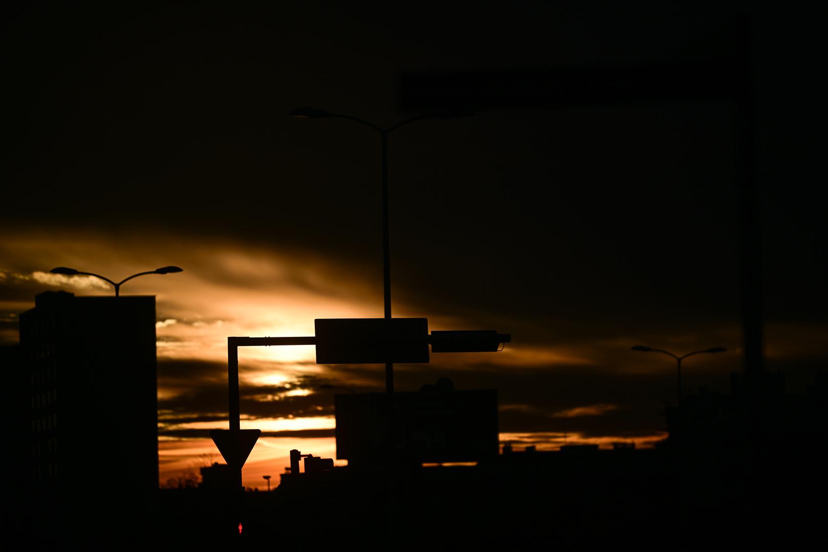 Zagreb izgleda kao svjetska metropola. Uistinu nadrealni prizori zalaska sunca. 