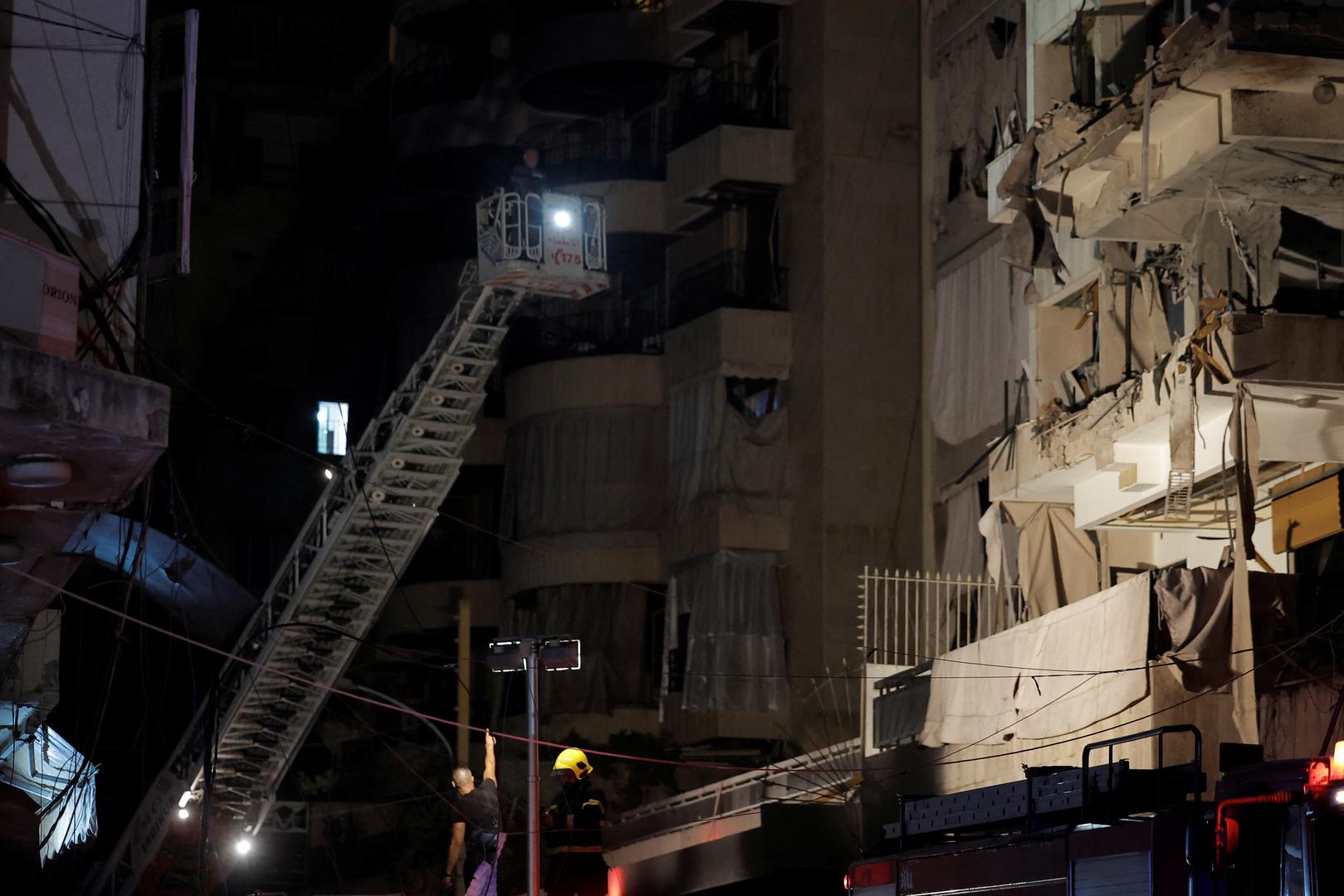 A rescue worker stands next to a damaged building at the site of an Israeli air strike, amid ongoing hostilities between Hezbollah and Israeli forces, in Ras Al- Nabaa, in Beirut, Lebanon, October 10, 2024. REUTERS/Louisa Gouliamaki Photo: LOUISA GOULIAMAKI/REUTERS