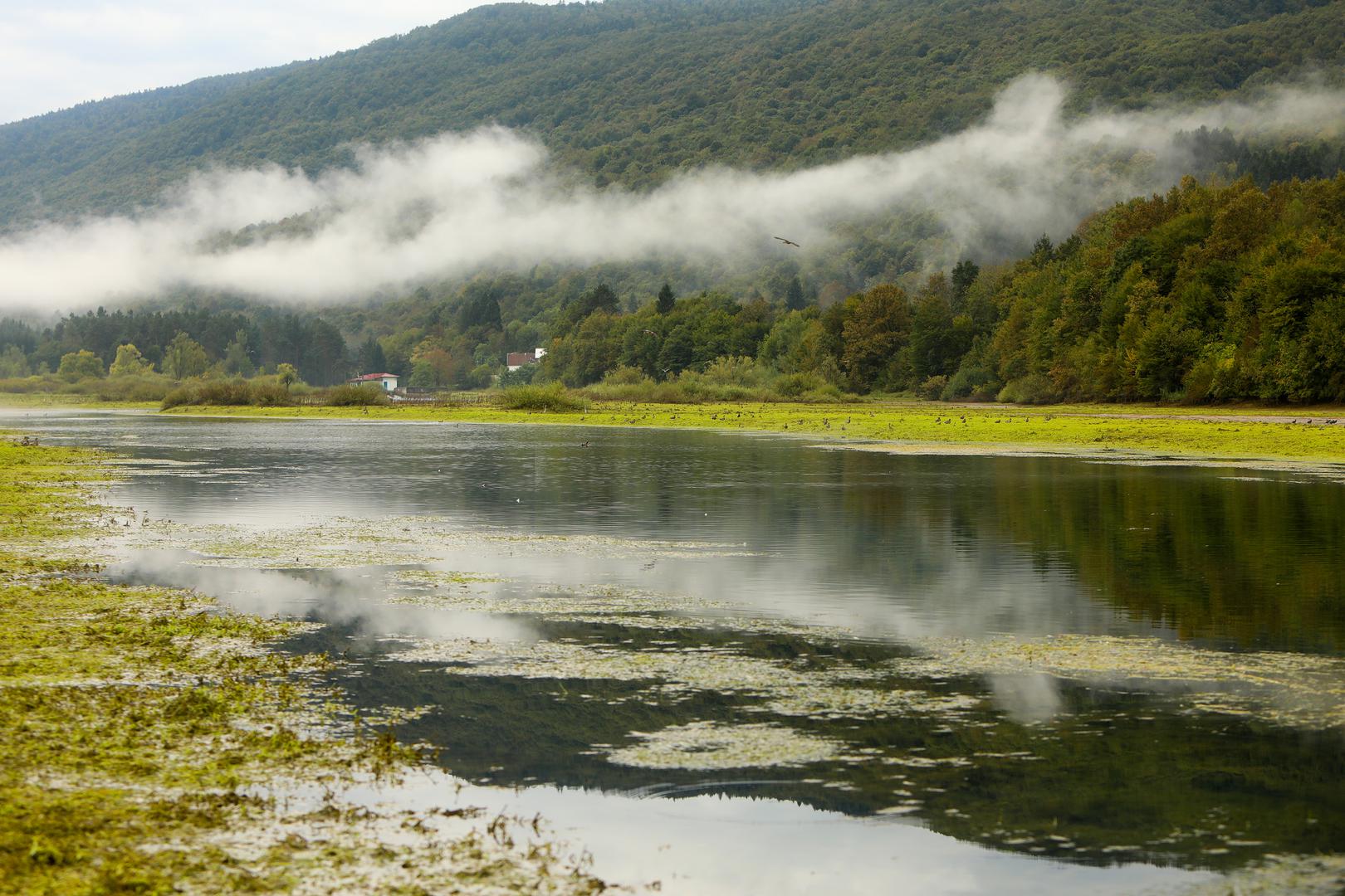 12.09.2024.,Ogulin - Najavljena promjena vremena zahvatila je Ogulin. Kisa, zahladenje i niski oblaci okovali su grad pod Klekom. Photo: Kristina Stedul Fabac/PIXSELL