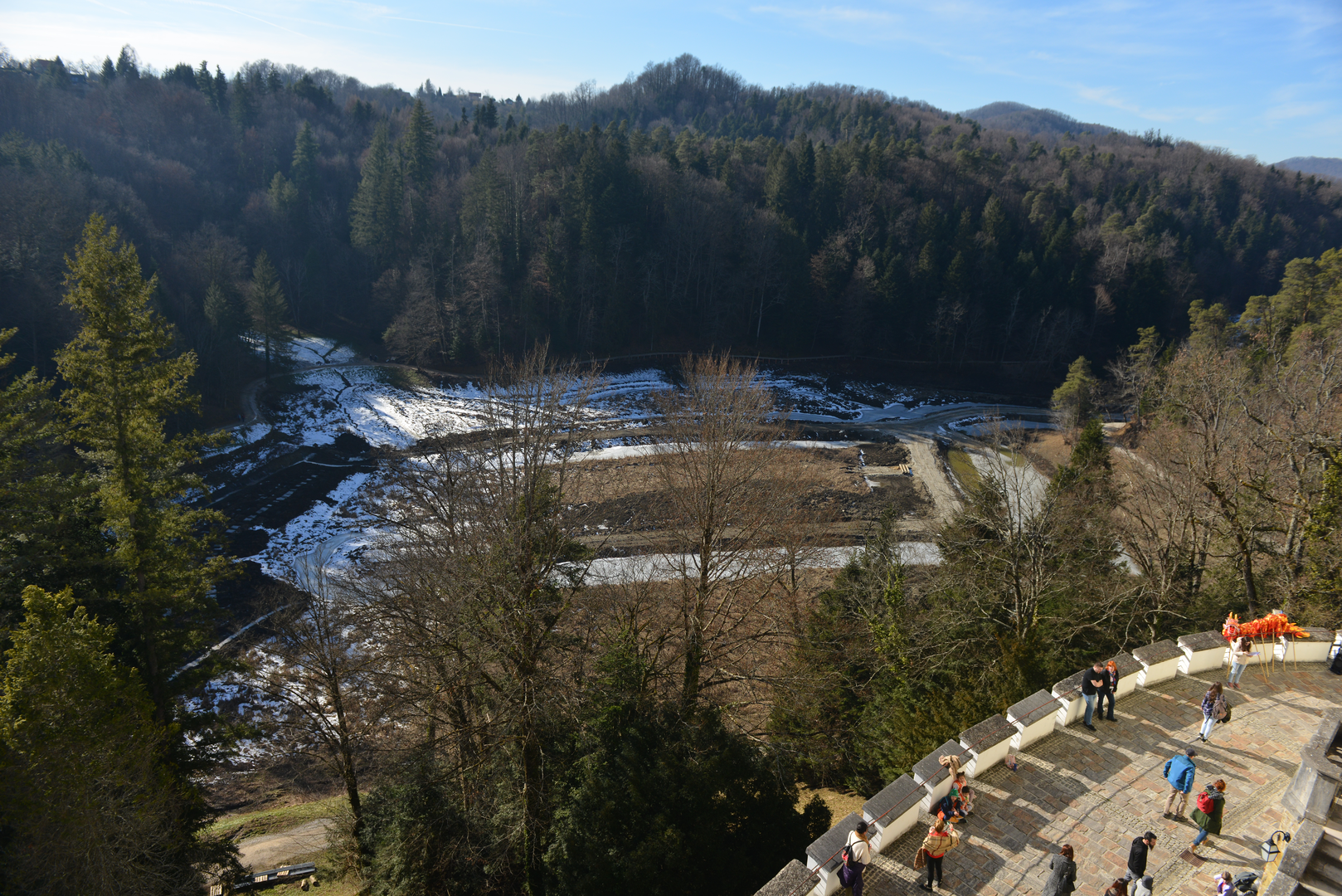 04.02.2024., Trakoscan, Hrvatska - Jezero Trakoscan presuseno je kako bi se jezero ocistilo od mulja. Radovi traju vec tri godine. Photo: Josip Mikacic/PIXSELL