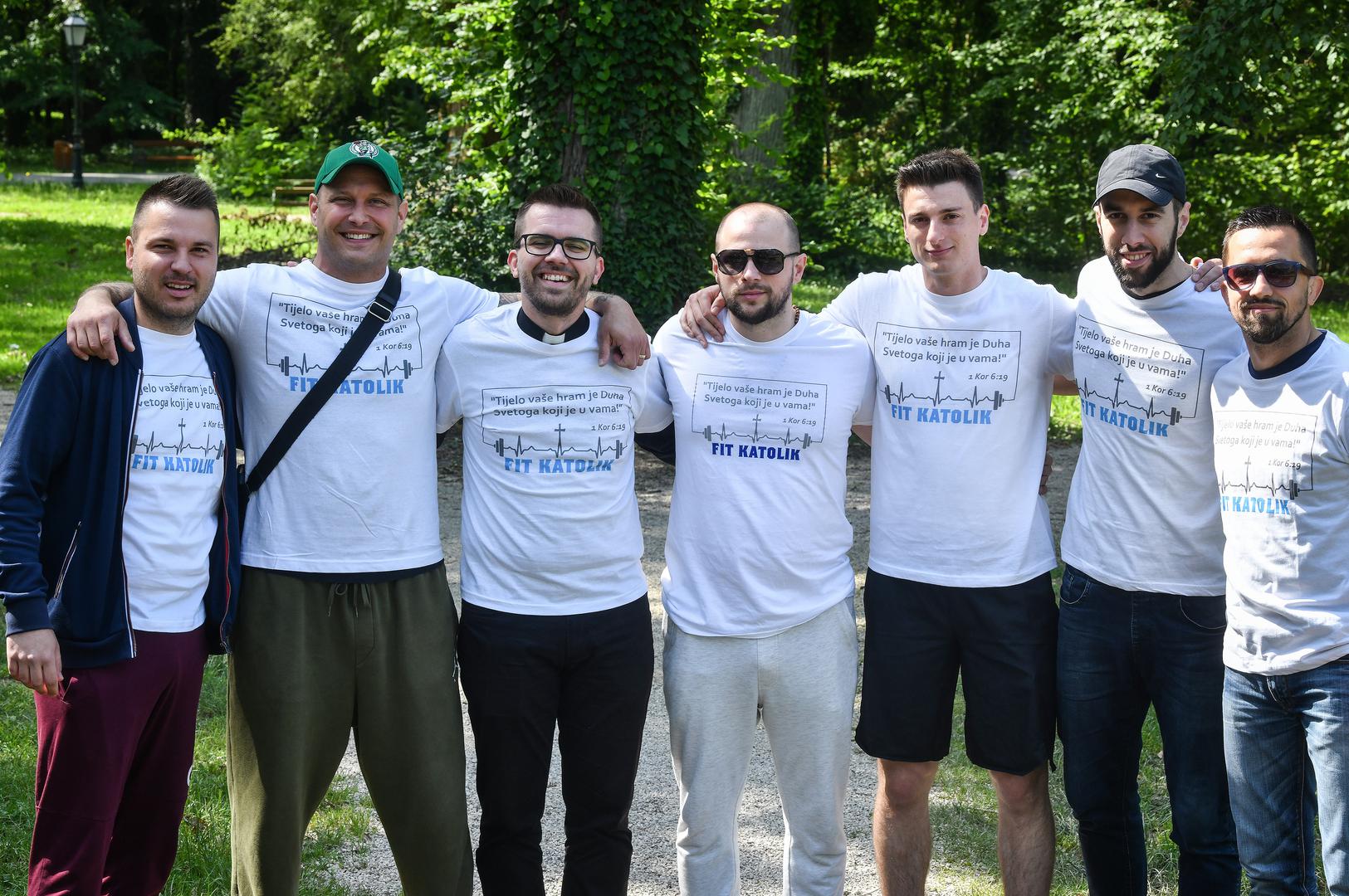  – Kada se Bog odlučio približiti čovjeku, učinio je to tako da je uzeo ljudsko tijelo u osobi Isusa iz Nazareta. Pomoću tog tijela nas je otkupio i s tim tijelom je uskrsnuo i darovao nam život vječni - rekao je Velečasni Boris Jozić.