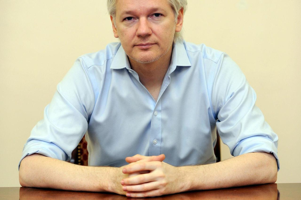 julian assange 