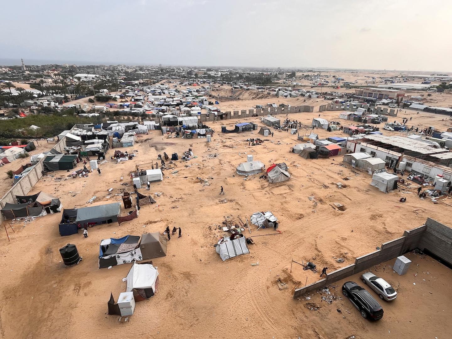 Displaced Palestinians prepare to evacuate a tent camp, after Israeli forces launched a ground and air operation in the eastern part of Rafah, amid ongoing conflict between Israel and the Palestinian Islamist group Hamas, in Rafah, in the southern Gaza Strip, May 11, 2024. REUTERS/Hussam Al Masri Photo: HUSSAM AL MASRI/REUTERS